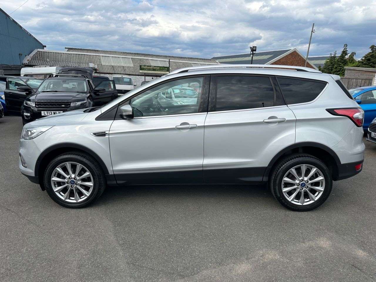 A 2019 FORD KUGA 1.5 TDCi EcoBlue Titanium Edition SUV 5dr Diesel Manual Euro 6 (s/s) (120 p A 2019 FORD KUGA 1.5 TDCi EcoBlue Titanium Edition SUV 5dr Diesel Manual Euro 6 (s/s) (120 p