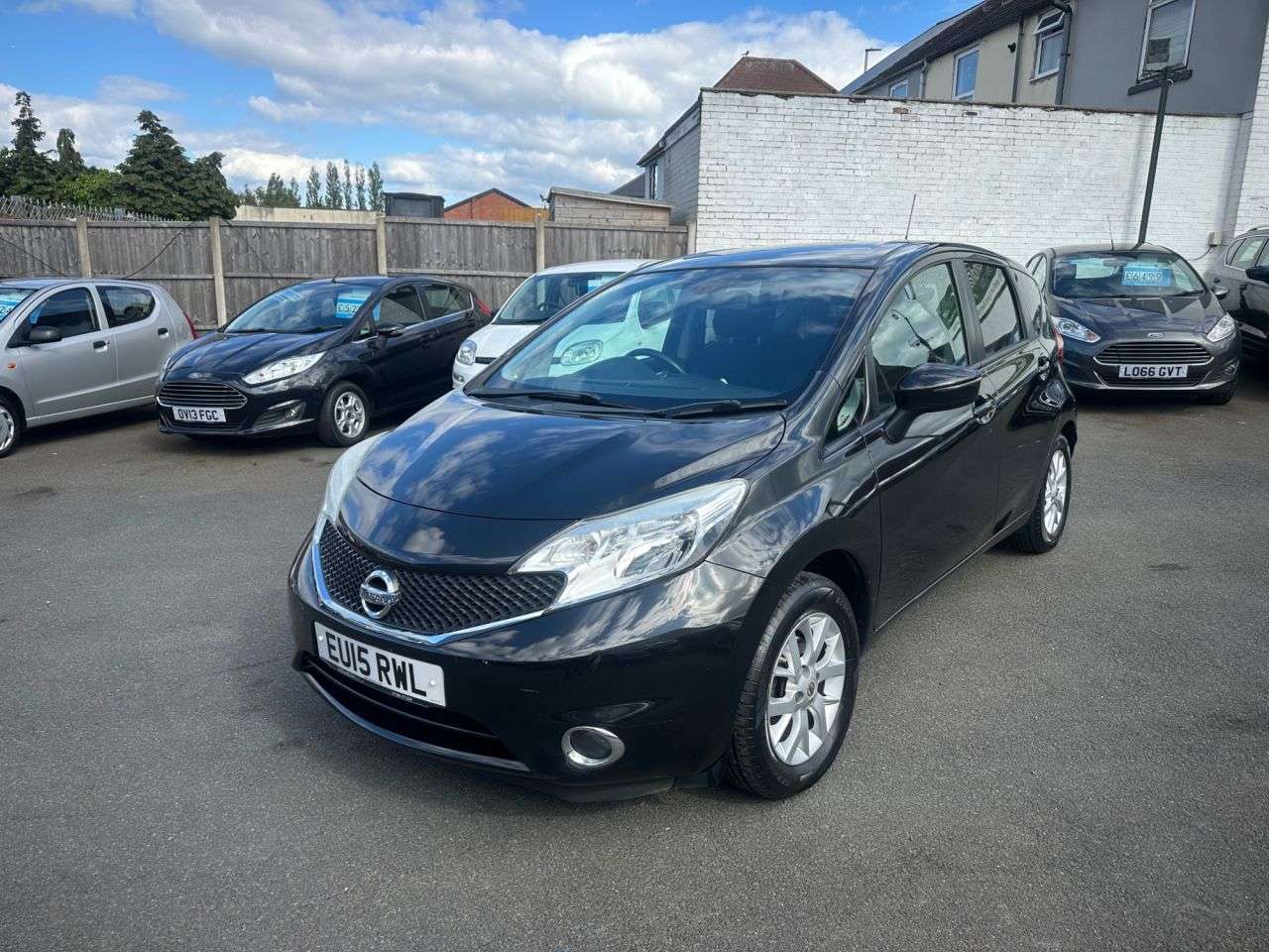 A 2015 NISSAN NOTE 1.2 12V Acenta Premium Hatchback 5dr Petrol Manual Euro 5 (s/s) (80 ps) BLU A 2015 NISSAN NOTE 1.2 12V Acenta Premium Hatchback 5dr Petrol Manual Euro 5 (s/s) (80 ps) BLU
