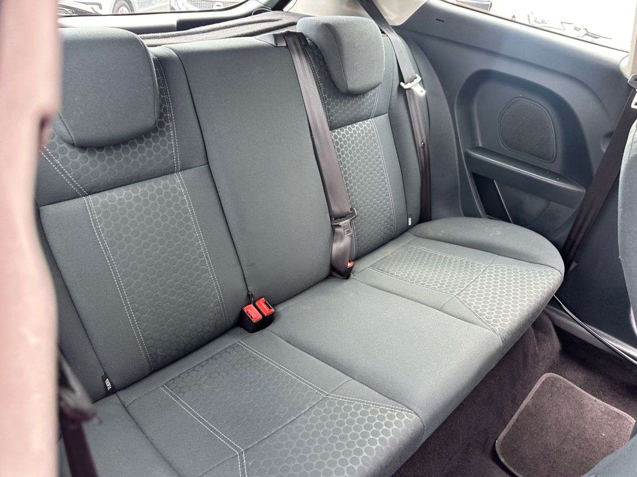 2010 FORD FIESTA 2010 FORD FIESTA