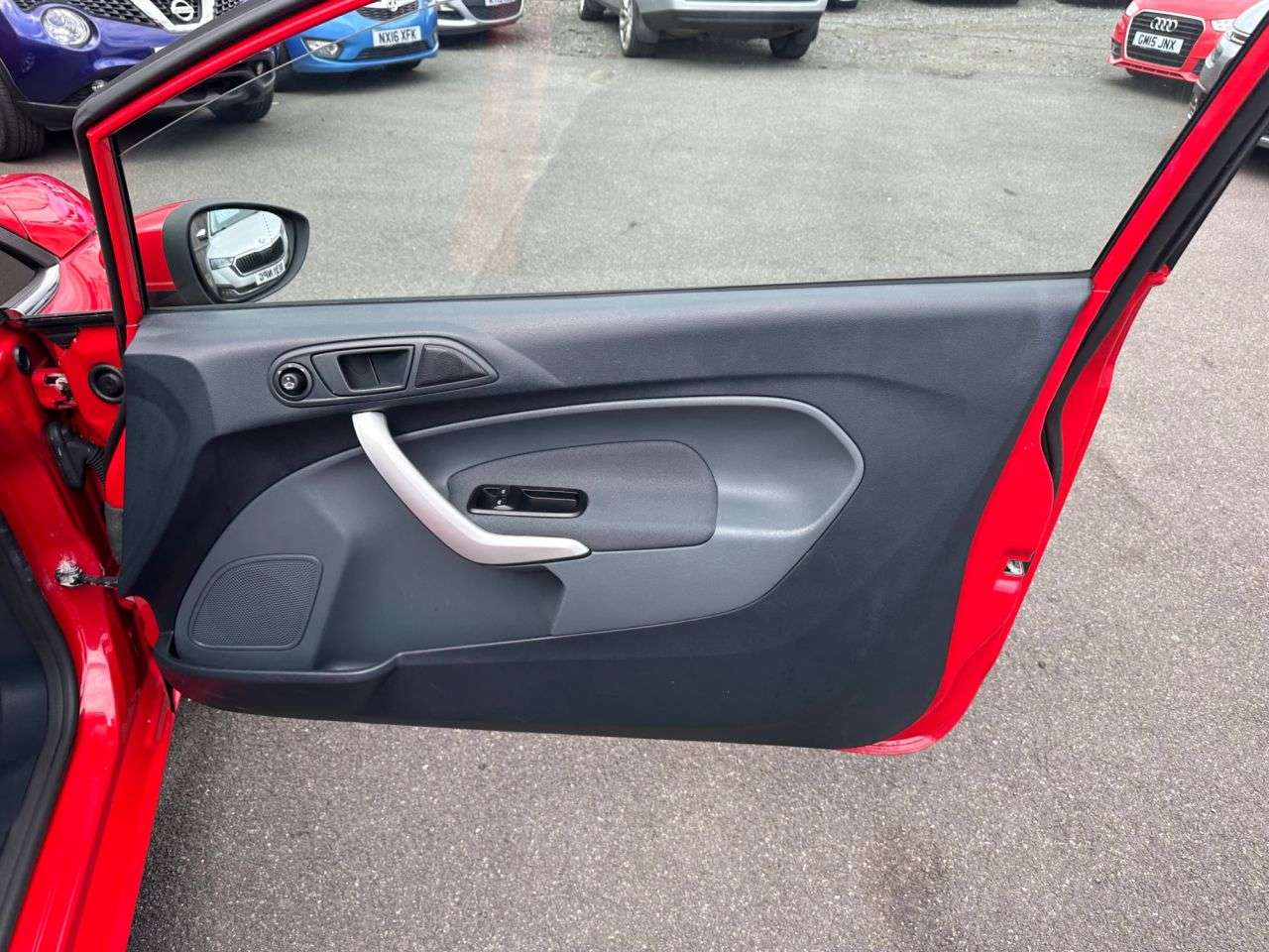 2010 FORD FIESTA 2010 FORD FIESTA
