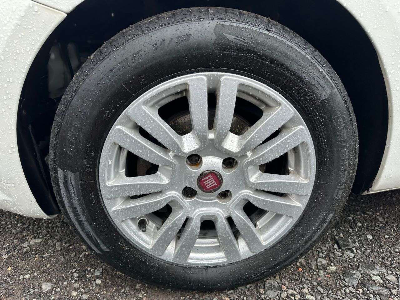 2017 FIAT PUNTO 2017 FIAT PUNTO
