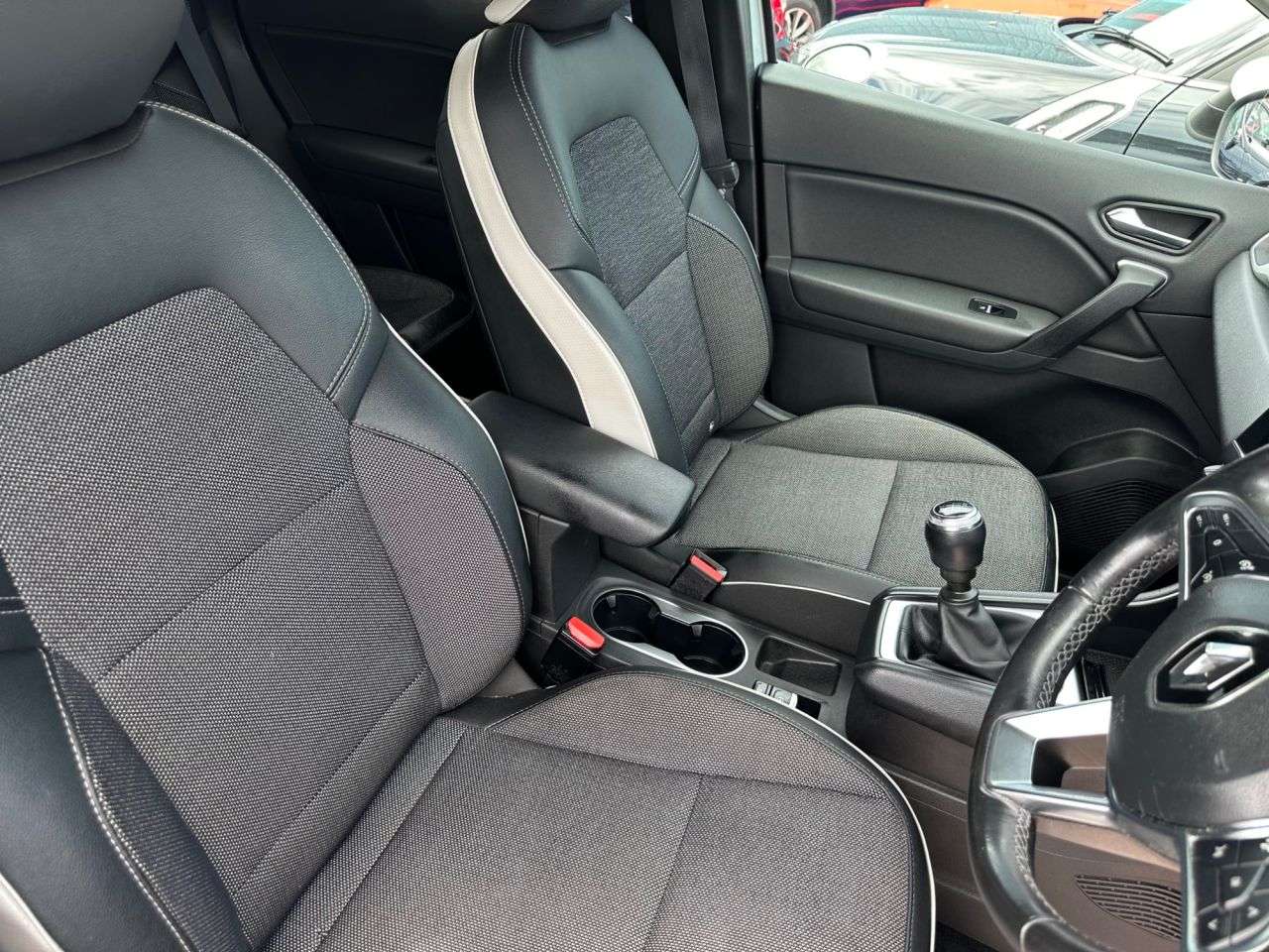 2020 RENAULT CAPTUR 2020 RENAULT CAPTUR