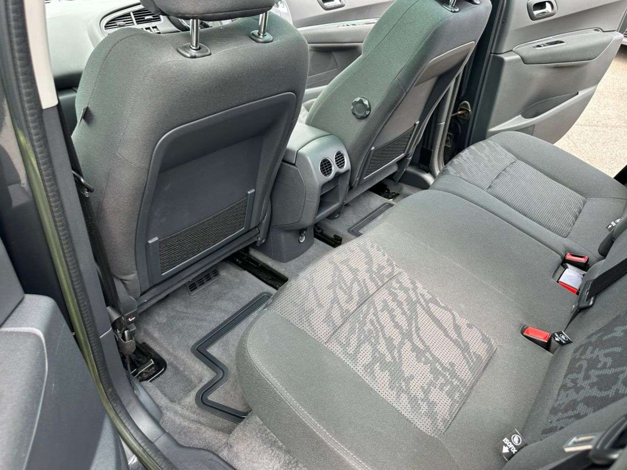 2013 PEUGEOT 3008 2013 PEUGEOT 3008