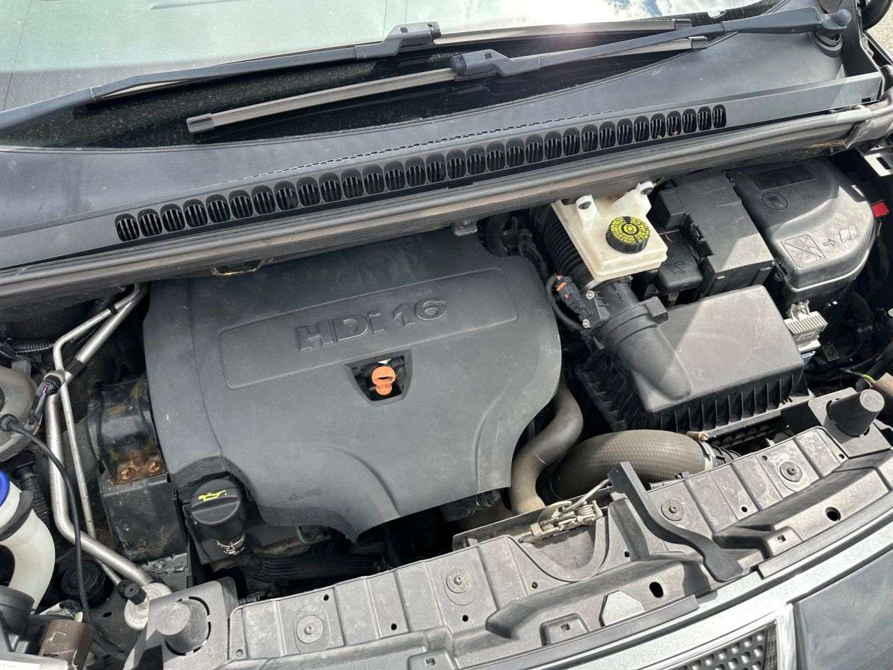 2013 PEUGEOT 3008 2013 PEUGEOT 3008