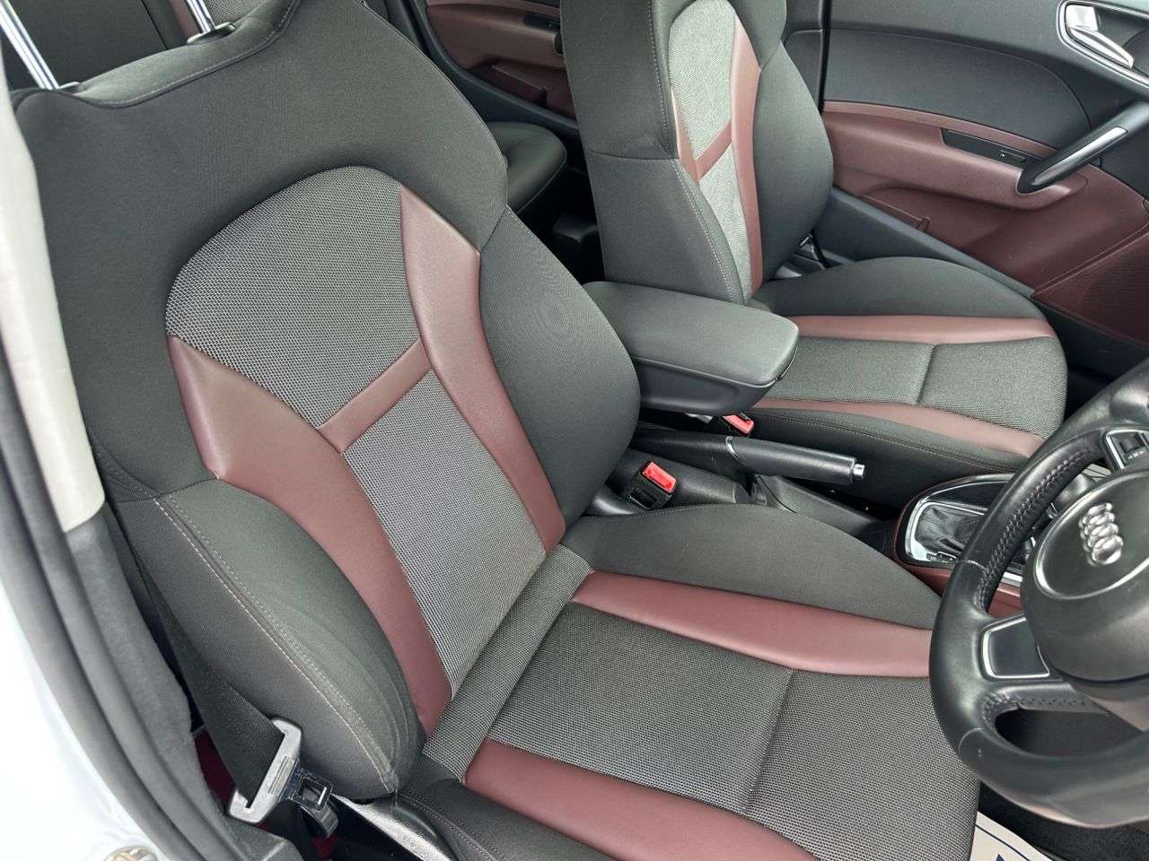 2014 AUDI A1 2014 AUDI A1