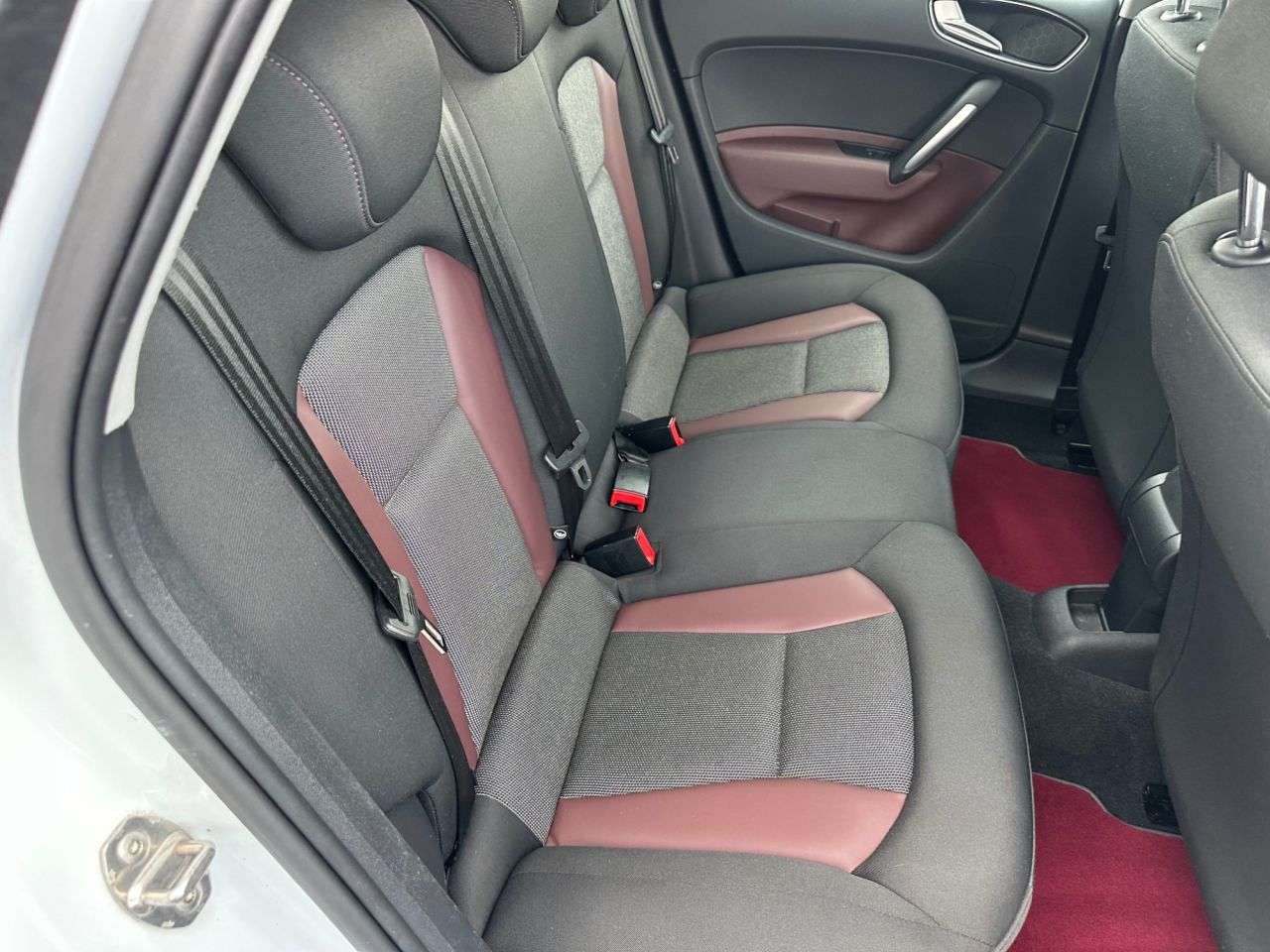 2014 AUDI A1 2014 AUDI A1