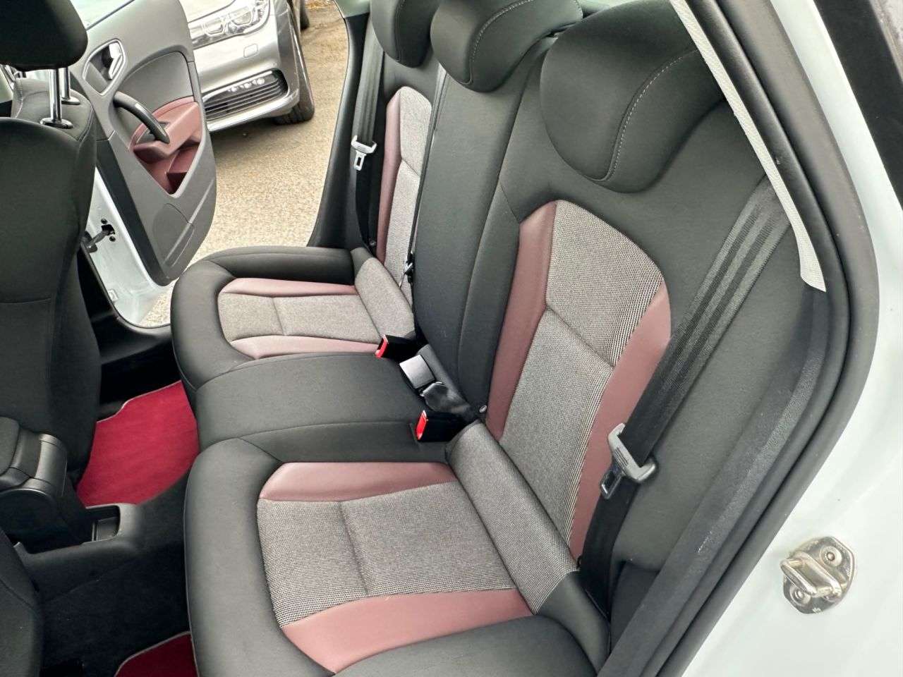 2014 AUDI A1 2014 AUDI A1