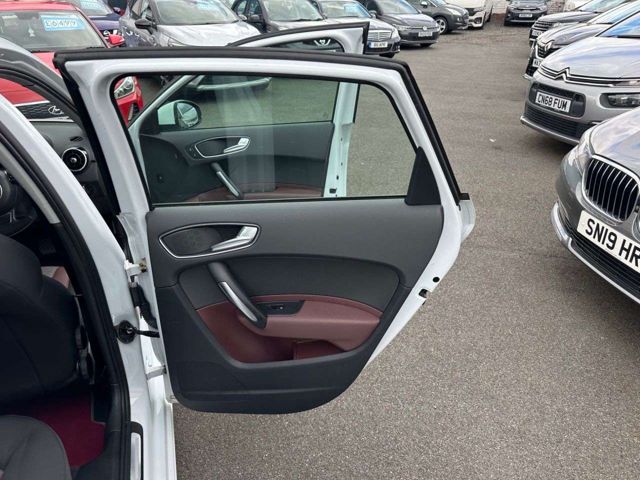 2014 AUDI A1 2014 AUDI A1