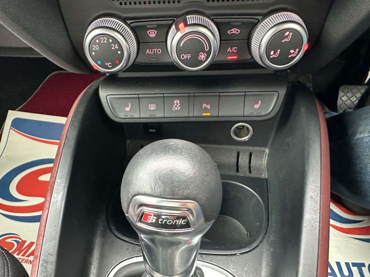 2014 AUDI A1 2014 AUDI A1