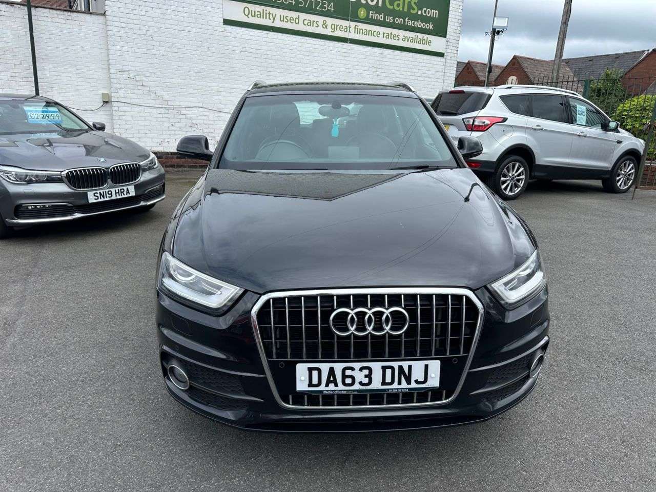 A 2013 AUDI Q3 2.0 TDI S line SUV 5dr Diesel Manual Euro 5 (s/s) (140 ps) SERVICE HISTORY- A 2013 AUDI Q3 2.0 TDI S line SUV 5dr Diesel Manual Euro 5 (s/s) (140 ps) SERVICE HISTORY-