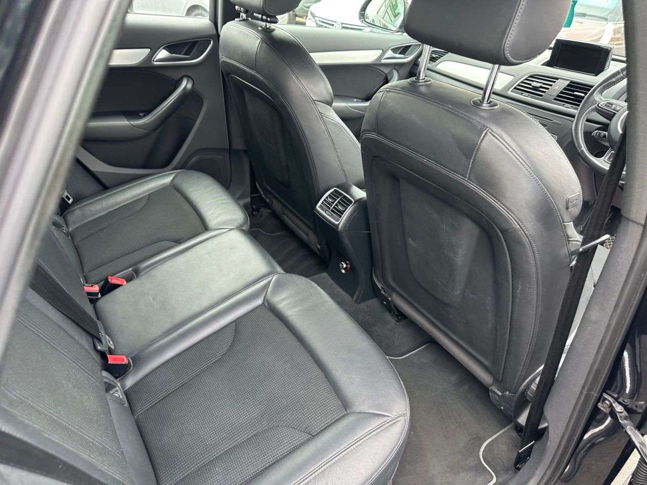 2013 AUDI Q3 2013 AUDI Q3