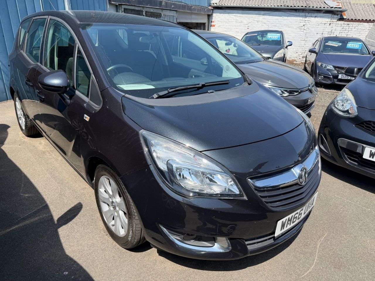A 2016 VAUXHALL MERIVA 1.4i Life MPV 5dr Petrol Manual Euro 6 (100 ps) 1 FORMER KEEPER-ONLY 41,000 A 2016 VAUXHALL MERIVA 1.4i Life MPV 5dr Petrol Manual Euro 6 (100 ps) 1 FORMER KEEPER-ONLY 41,000