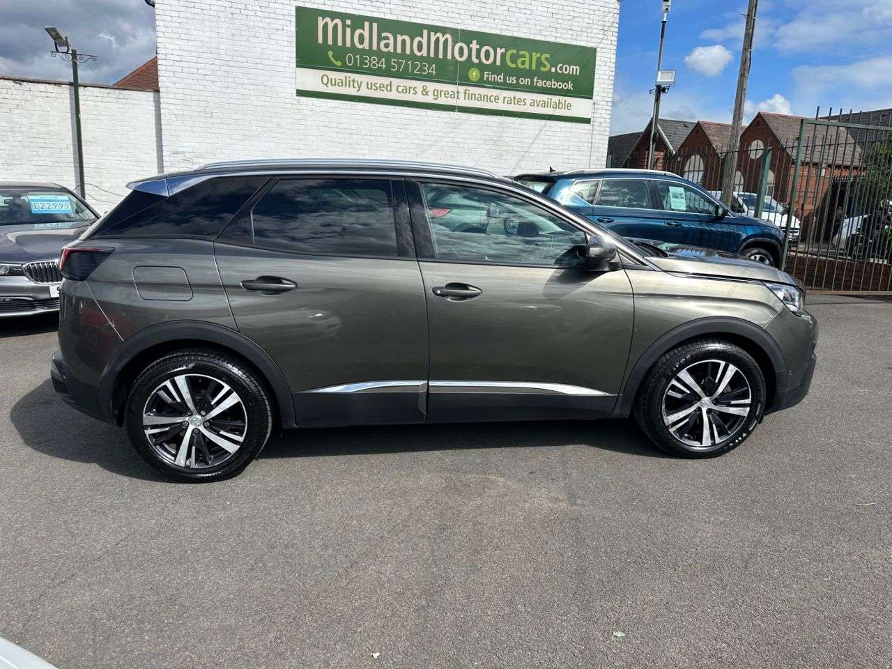 2019 PEUGEOT 3008 2019 PEUGEOT 3008