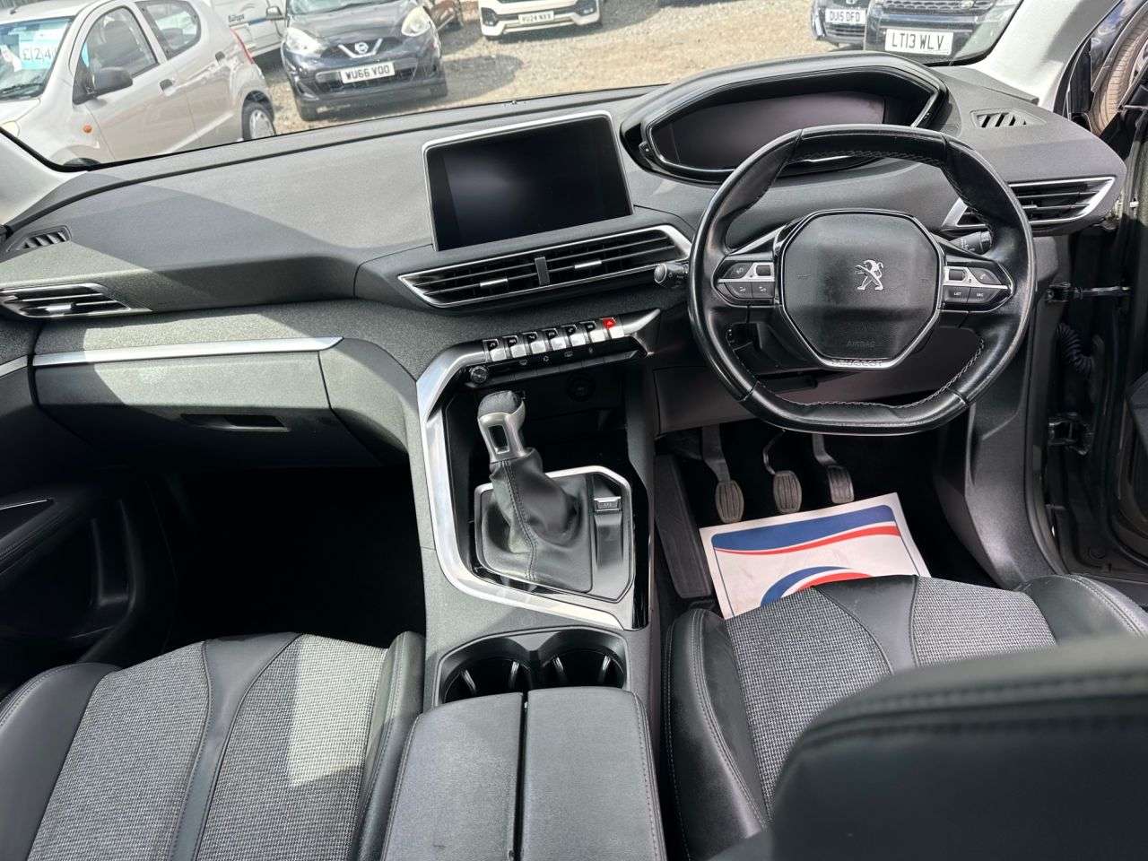 2019 PEUGEOT 3008 2019 PEUGEOT 3008