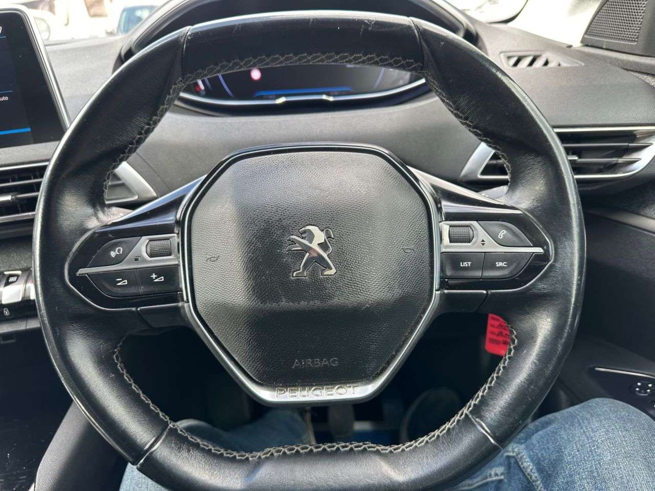 2019 PEUGEOT 3008 2019 PEUGEOT 3008