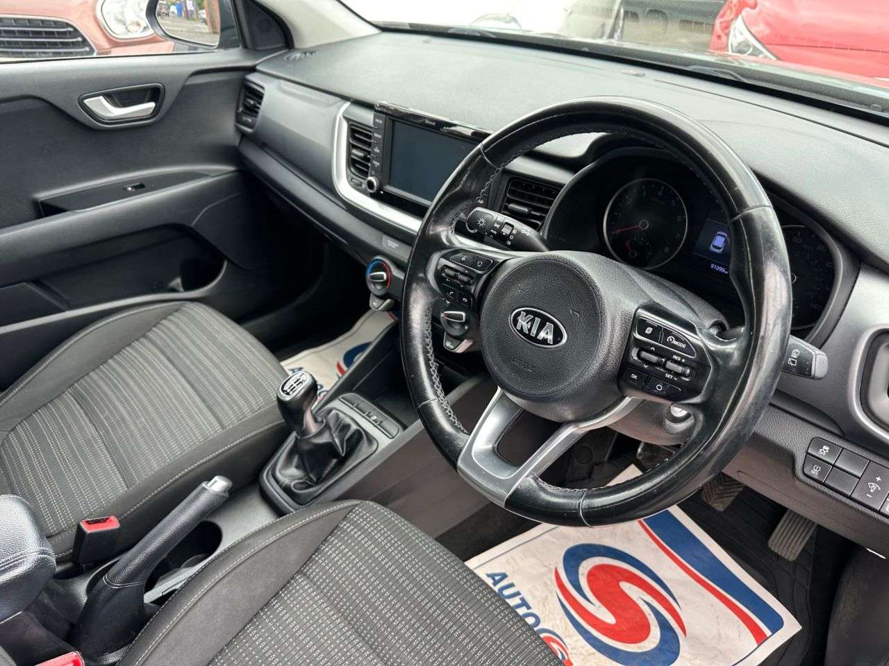 2018 KIA STONIC 2018 KIA STONIC