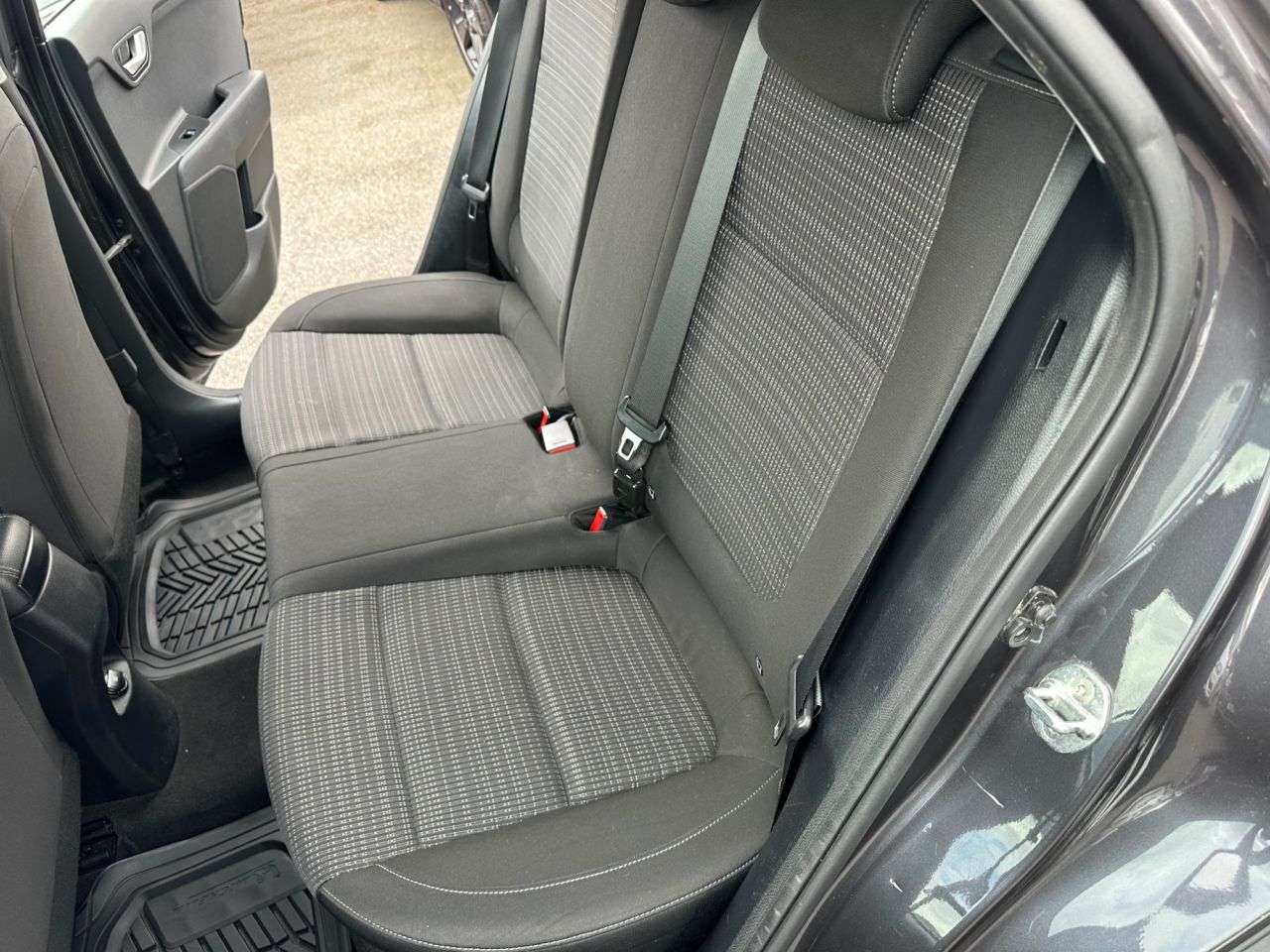 2018 KIA STONIC 2018 KIA STONIC