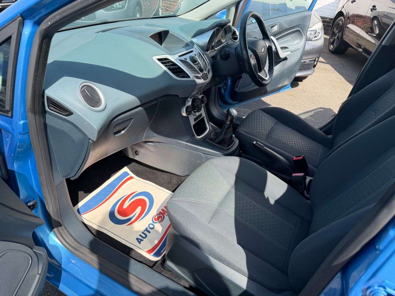 2011 FORD FIESTA 2011 FORD FIESTA