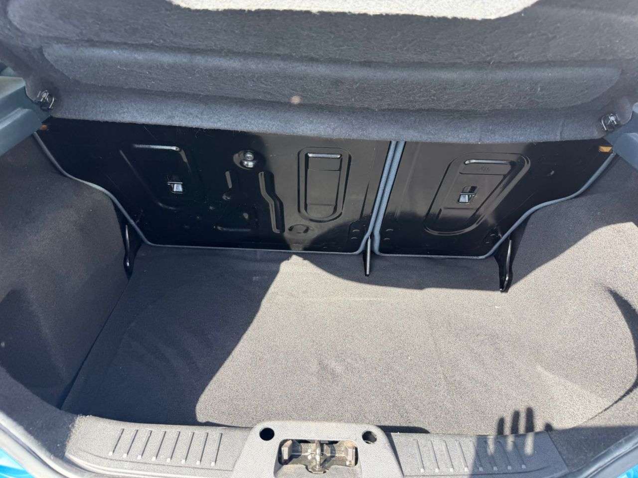 2011 FORD FIESTA 2011 FORD FIESTA