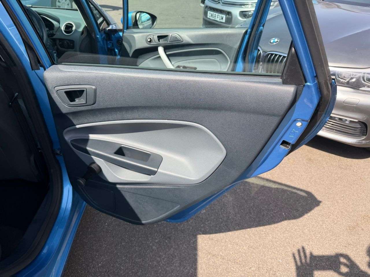 2011 FORD FIESTA 2011 FORD FIESTA