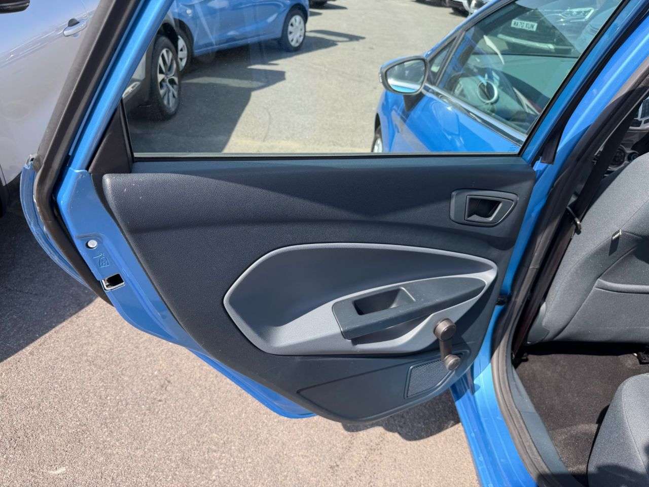 2011 FORD FIESTA 2011 FORD FIESTA