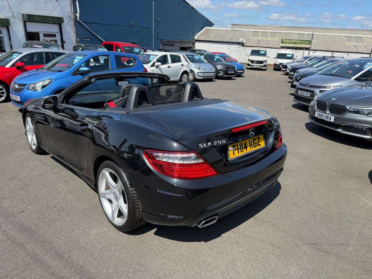 A 2014 MERCEDES-BENZ SLK 2.1 SLK250 CDI AMG Sport Convertible 2dr Diesel G-Tronic+ Euro 5 (s/s) (204 A 2014 MERCEDES-BENZ SLK 2.1 SLK250 CDI AMG Sport Convertible 2dr Diesel G-Tronic+ Euro 5 (s/s) (204