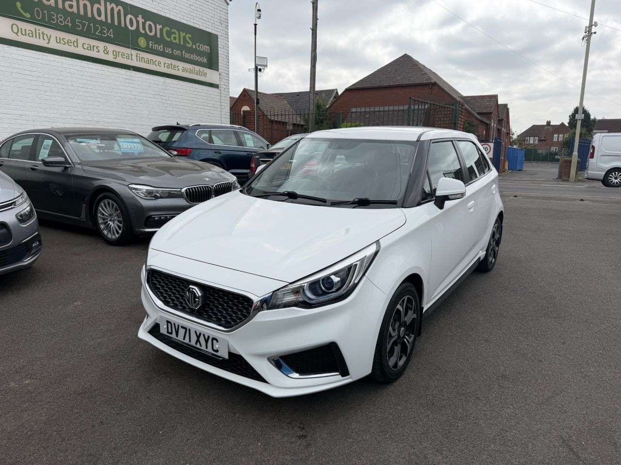 A 2022 MG MG3 1.5 VTi-TECH Exclusive Nav Hatchback 5dr Petrol Manual Euro 6 (s/s) (106 ps A 2022 MG MG3 1.5 VTi-TECH Exclusive Nav Hatchback 5dr Petrol Manual Euro 6 (s/s) (106 ps