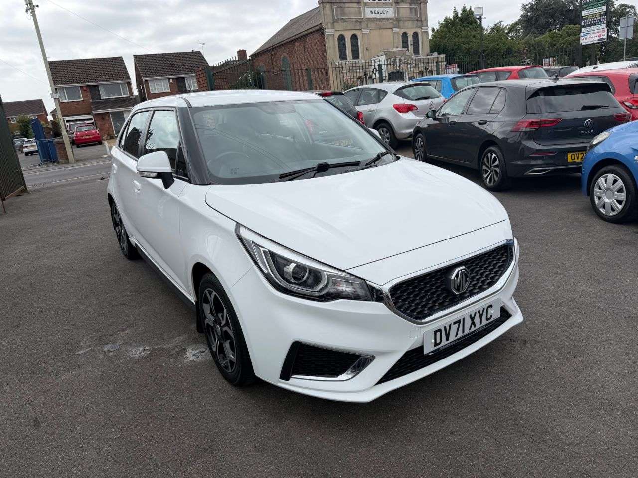 A 2022 MG MG3 1.5 VTi-TECH Exclusive Nav Hatchback 5dr Petrol Manual Euro 6 (s/s) (106 ps A 2022 MG MG3 1.5 VTi-TECH Exclusive Nav Hatchback 5dr Petrol Manual Euro 6 (s/s) (106 ps