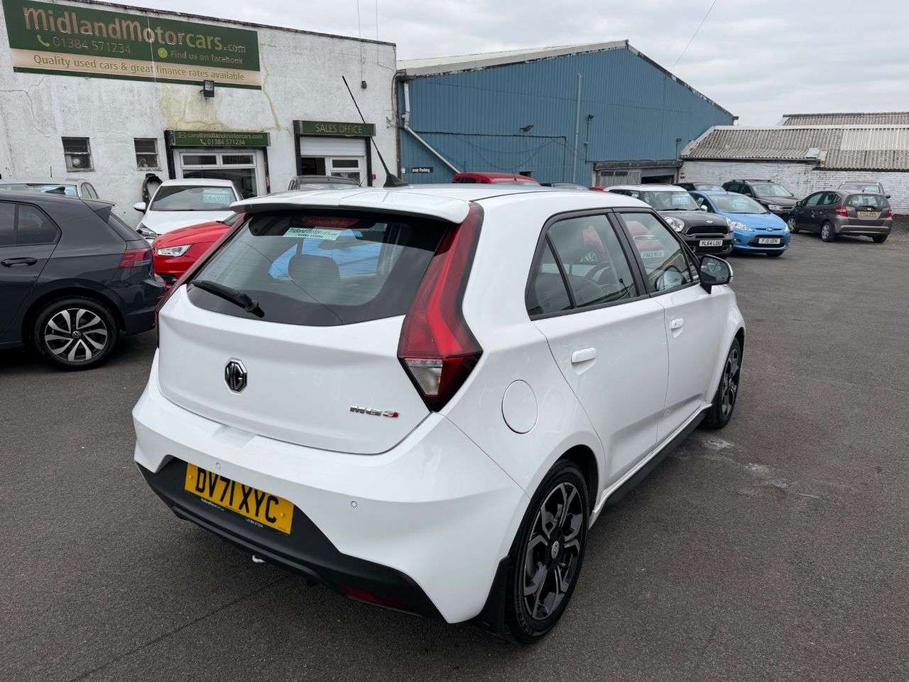 A 2022 MG MG3 1.5 VTi-TECH Exclusive Nav Hatchback 5dr Petrol Manual Euro 6 (s/s) (106 ps A 2022 MG MG3 1.5 VTi-TECH Exclusive Nav Hatchback 5dr Petrol Manual Euro 6 (s/s) (106 ps