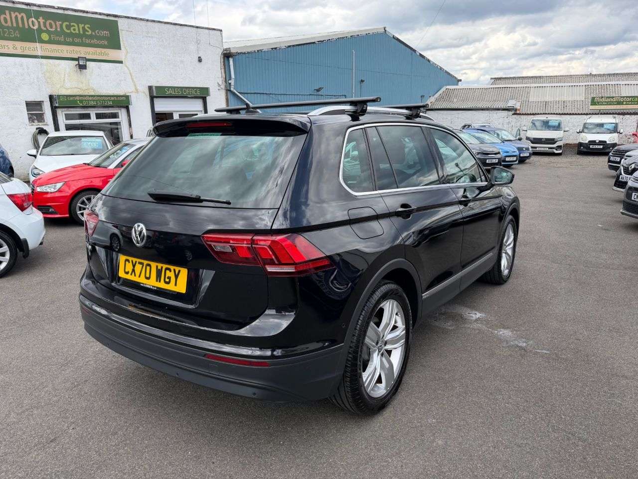 A 2020 VOLKSWAGEN TIGUAN 1.5 TSI EVO Match SUV 5dr Petrol DSG Euro 6 (s/s) (150 ps) REVERSE CAMERA-C A 2020 VOLKSWAGEN TIGUAN 1.5 TSI EVO Match SUV 5dr Petrol DSG Euro 6 (s/s) (150 ps) REVERSE CAMERA-C