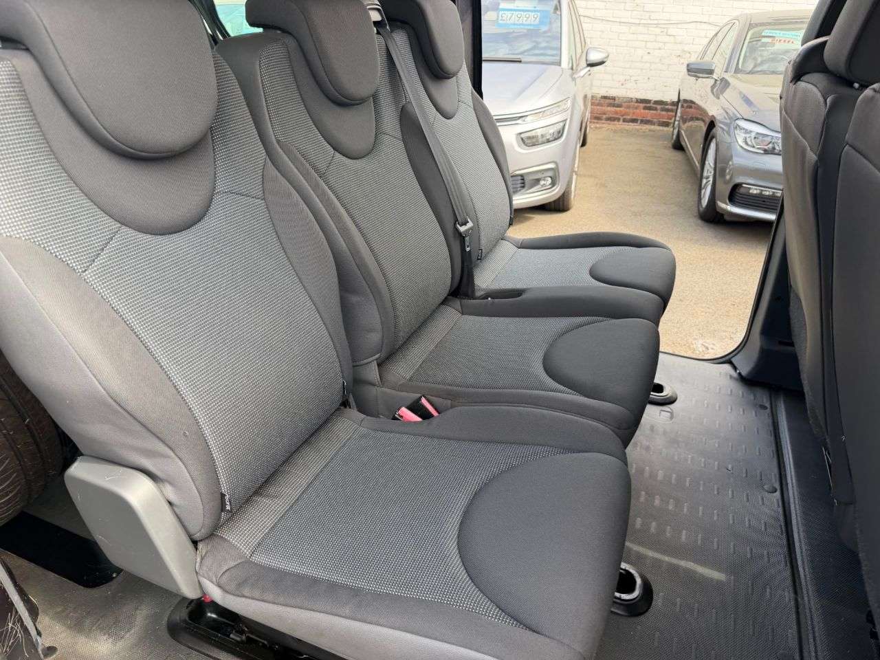 2014 PEUGEOT EXPERT TEPEE 2014 PEUGEOT EXPERT TEPEE