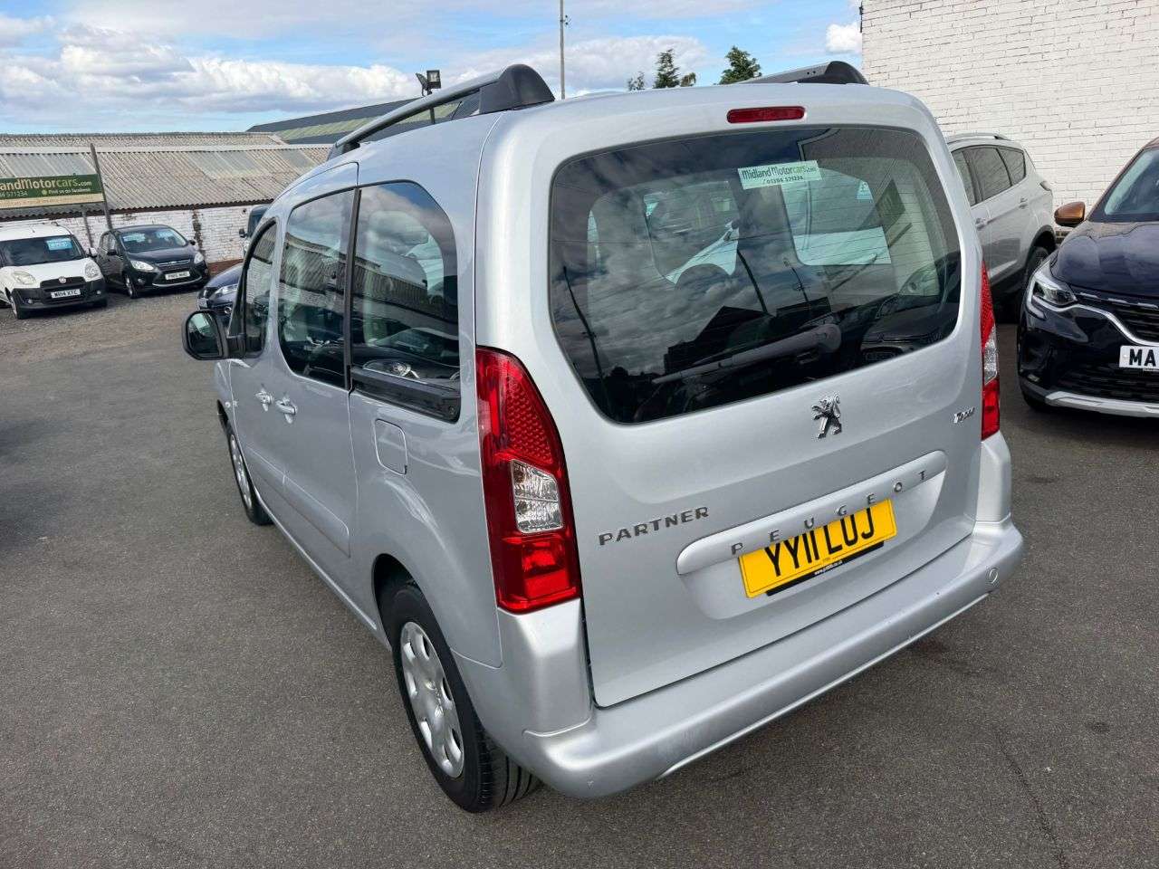 2011 PEUGEOT PARTNER TEPEE 2011 PEUGEOT PARTNER TEPEE