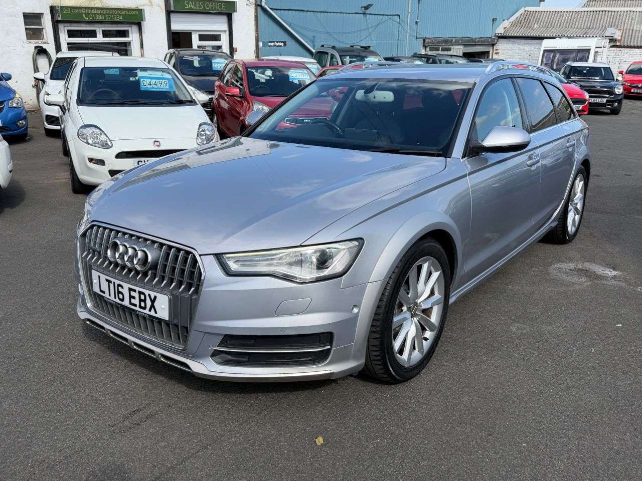 A 2016 AUDI A6 ALLROAD 3.0 TDI V6 Estate 5dr Diesel S Tronic quattro Euro 6 (s/s) (272 ps) AUTOMAT A 2016 AUDI A6 ALLROAD 3.0 TDI V6 Estate 5dr Diesel S Tronic quattro Euro 6 (s/s) (272 ps) AUTOMAT