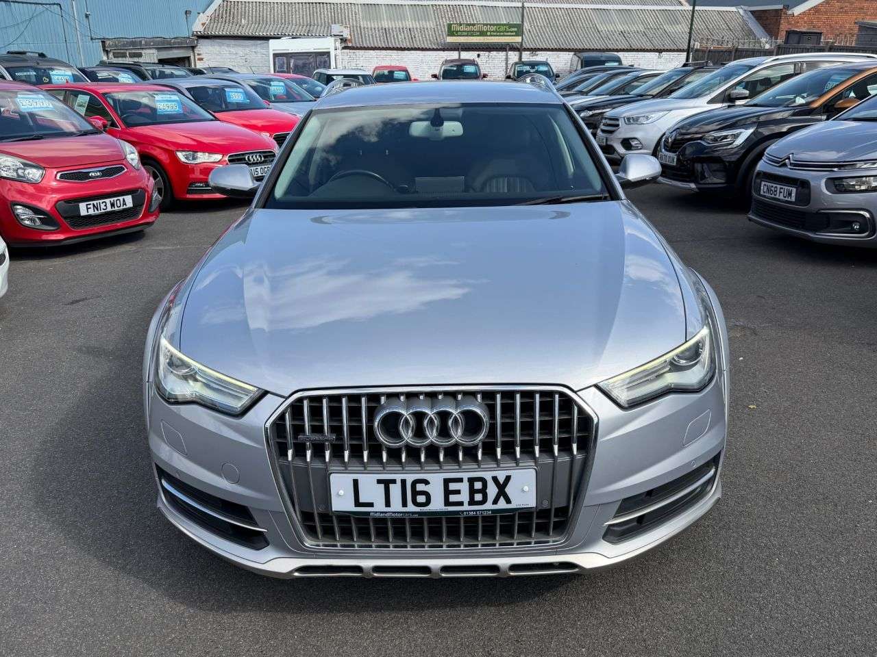 A 2016 AUDI A6 ALLROAD 3.0 TDI V6 Estate 5dr Diesel S Tronic quattro Euro 6 (s/s) (272 ps) AUTOMAT A 2016 AUDI A6 ALLROAD 3.0 TDI V6 Estate 5dr Diesel S Tronic quattro Euro 6 (s/s) (272 ps) AUTOMAT