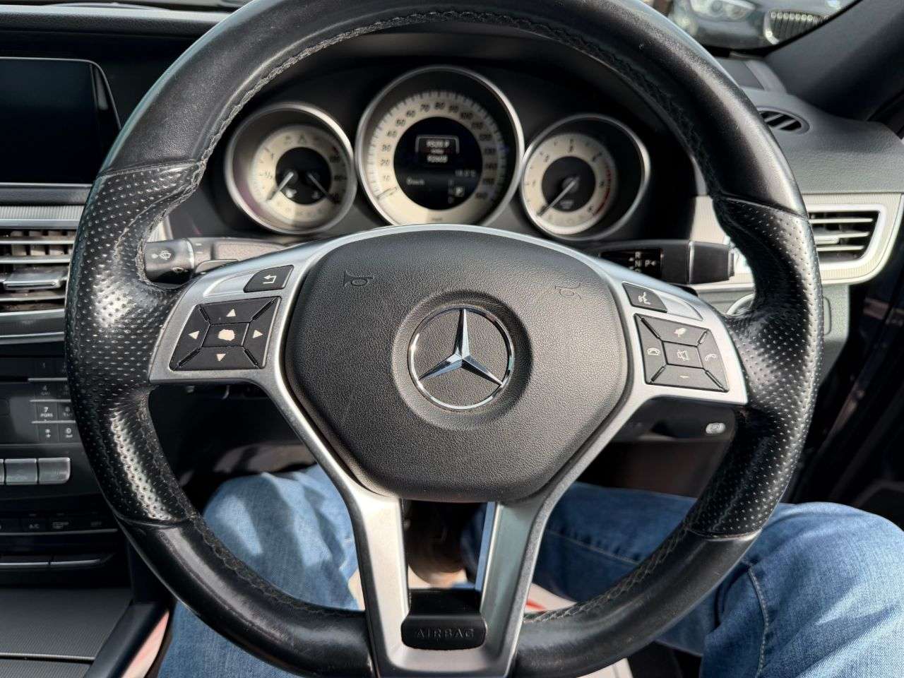 2016 MERCEDES-BENZ E CLASS 2016 MERCEDES-BENZ E CLASS