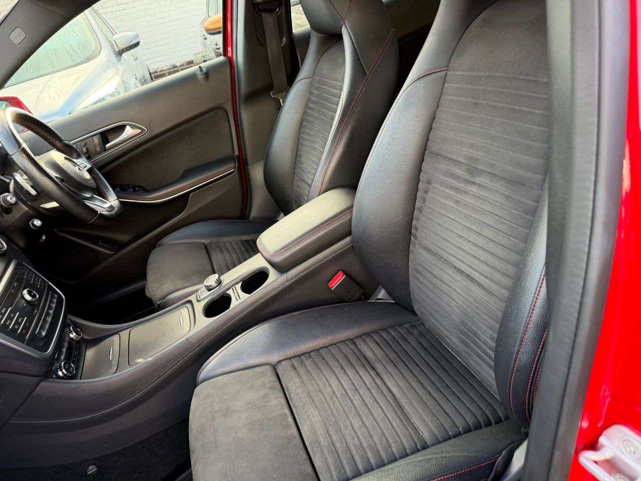 2016 MERCEDES-BENZ GLA 2016 MERCEDES-BENZ GLA