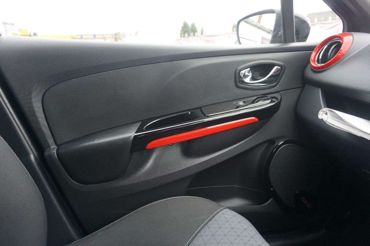 2014 RENAULT CLIO 2014 RENAULT CLIO