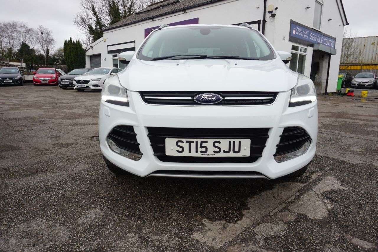 A 2015 FORD KUGA 2.0 TDCi Titanium X SUV 5dr Diesel Manual 2WD Euro 6 (s/s) (150 ps) Air Con A 2015 FORD KUGA 2.0 TDCi Titanium X SUV 5dr Diesel Manual 2WD Euro 6 (s/s) (150 ps) Air Con