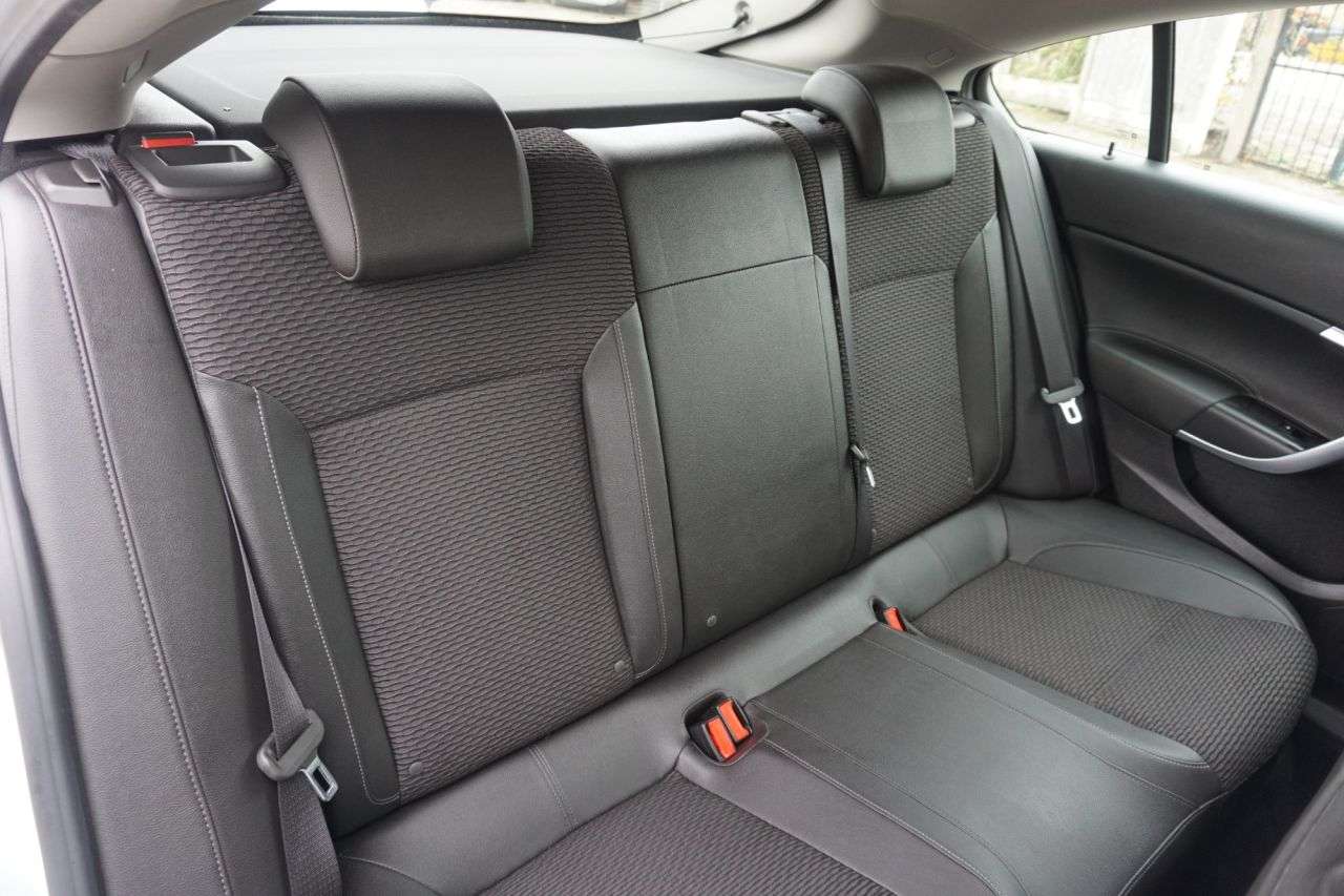 2015 VAUXHALL INSIGNIA 2015 VAUXHALL INSIGNIA