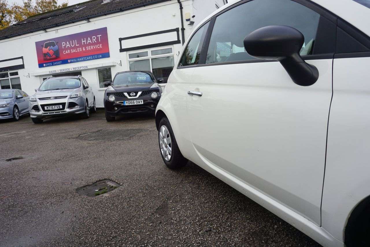 2016 FIAT 500 2016 FIAT 500