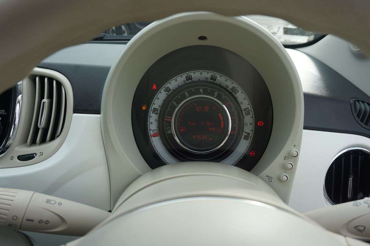 2016 FIAT 500 2016 FIAT 500