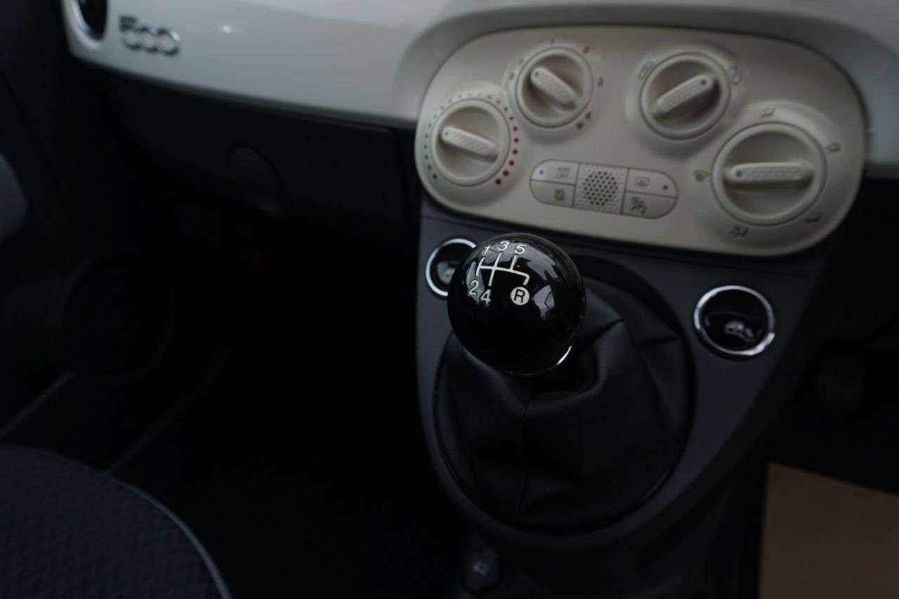 2016 FIAT 500 2016 FIAT 500