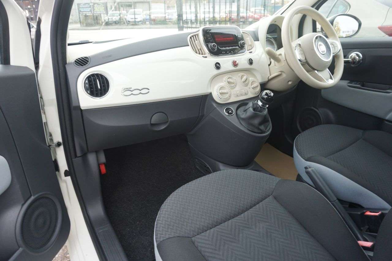 2016 FIAT 500 2016 FIAT 500
