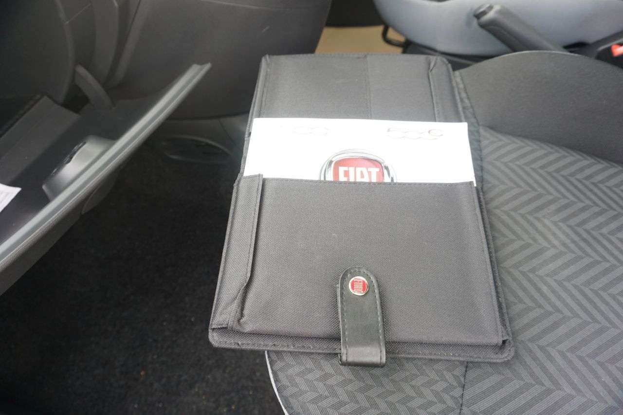 2016 FIAT 500 2016 FIAT 500