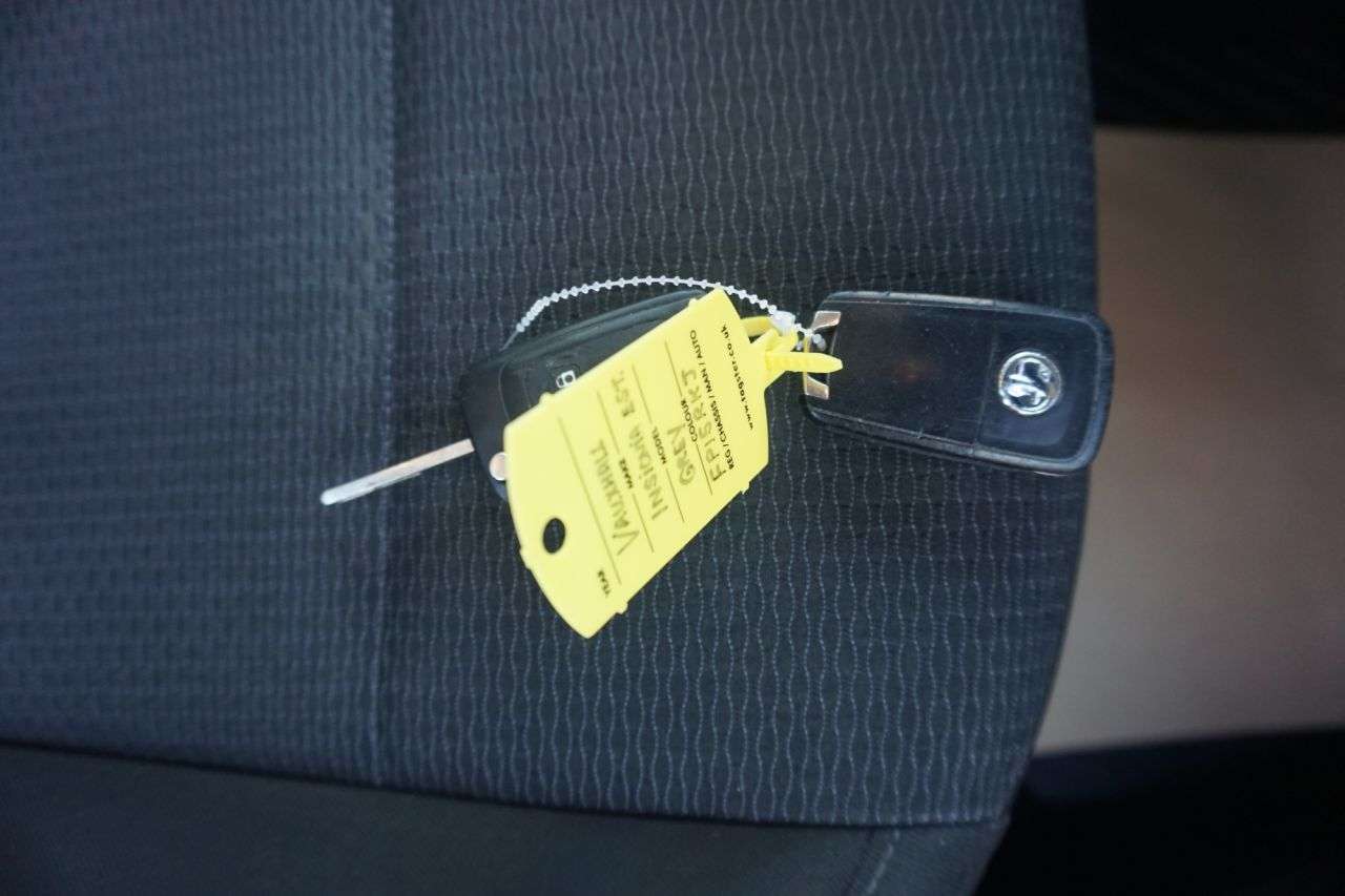 2015 VAUXHALL INSIGNIA 2015 VAUXHALL INSIGNIA