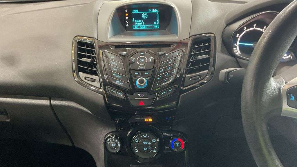 2015 FORD FIESTA 2015 FORD FIESTA