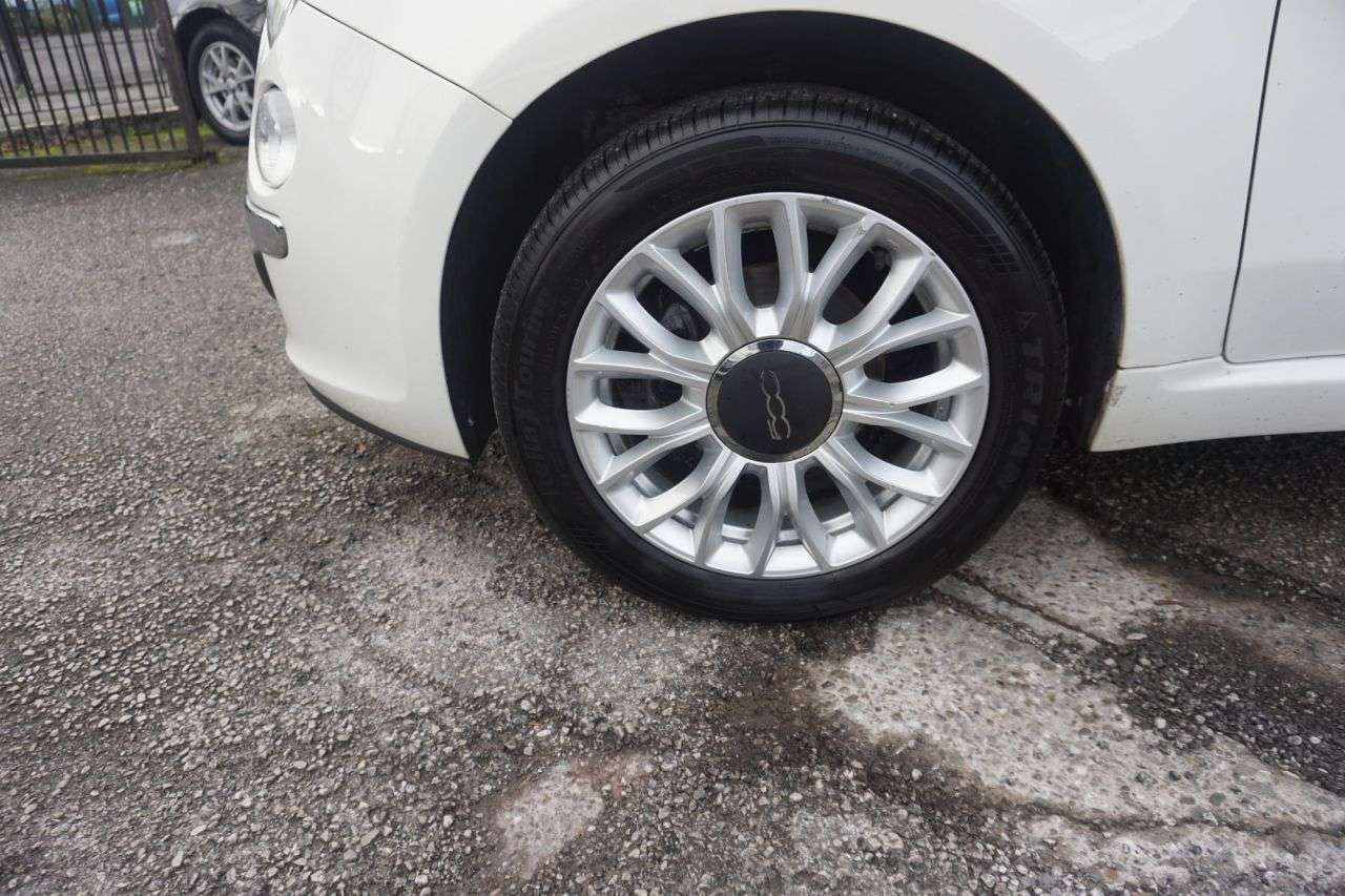 2015 FIAT 500 2015 FIAT 500