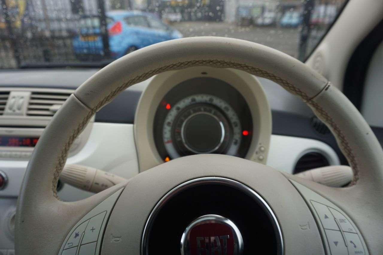 2015 FIAT 500 2015 FIAT 500