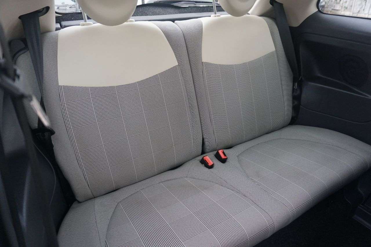 2015 FIAT 500 2015 FIAT 500