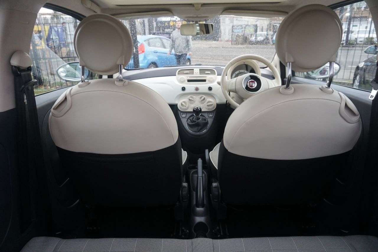 2015 FIAT 500 2015 FIAT 500